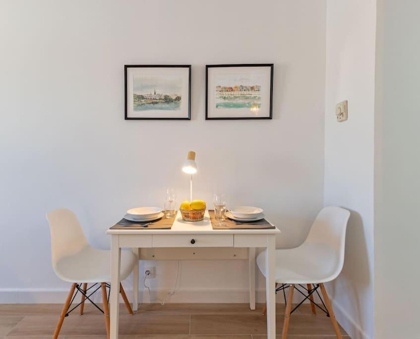 New Suite Reformada Con Excelente Ubicacion Seville Exterior photo