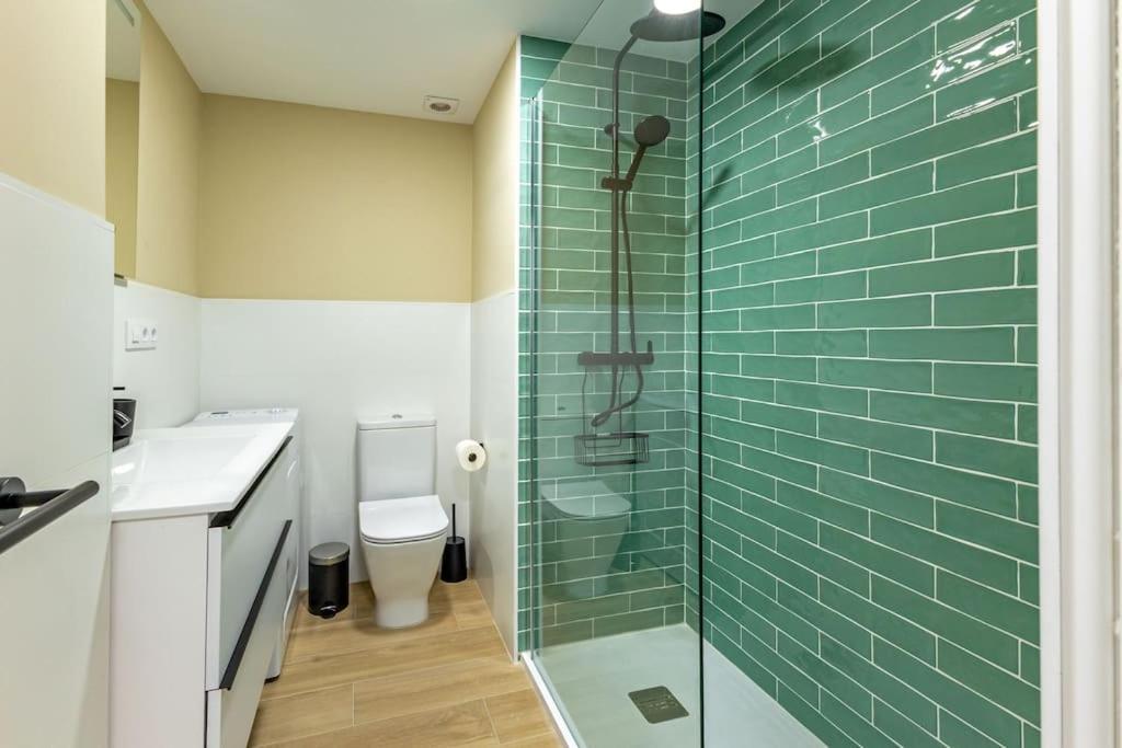New Suite Reformada Con Excelente Ubicacion Seville Exterior photo
