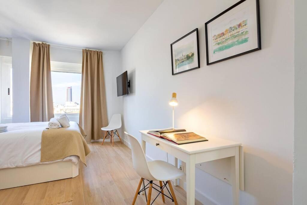 New Suite Reformada Con Excelente Ubicacion Seville Exterior photo