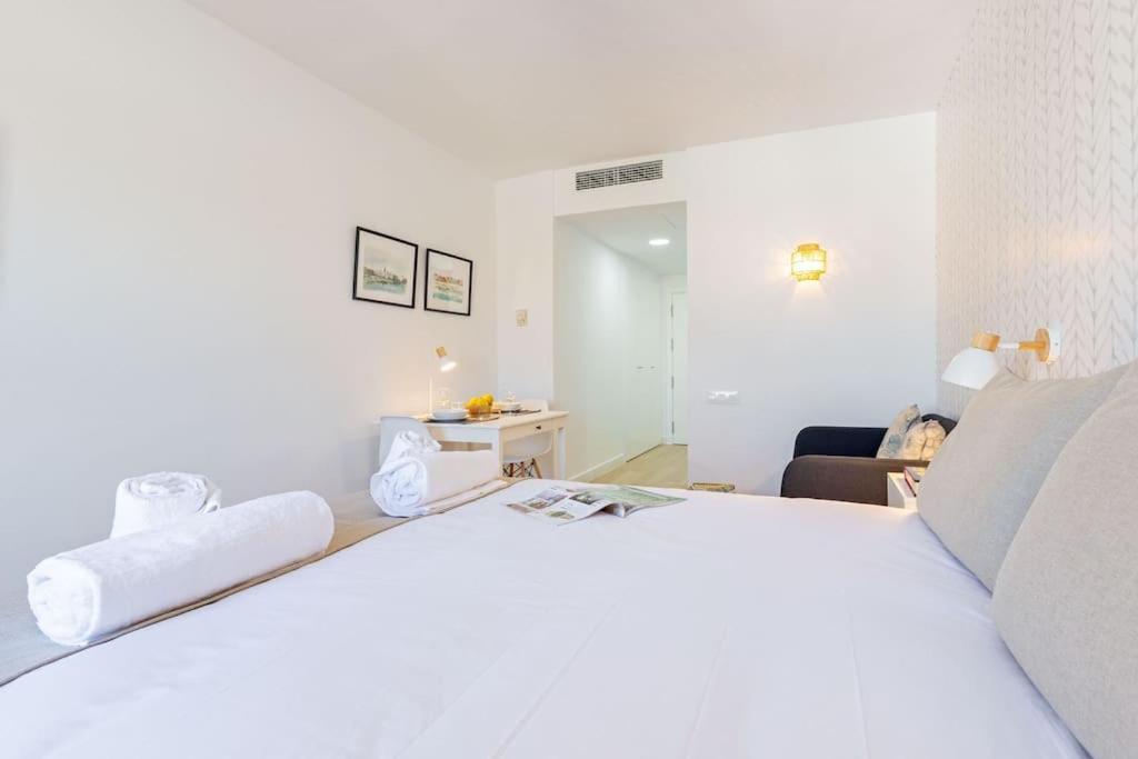 New Suite Reformada Con Excelente Ubicacion Seville Exterior photo